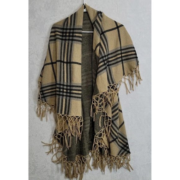 Coco Carmen Sweater Vest Wrap Cardigan Tan Gray Tartan Plaid Fringed One Size - Picture 2 of 14